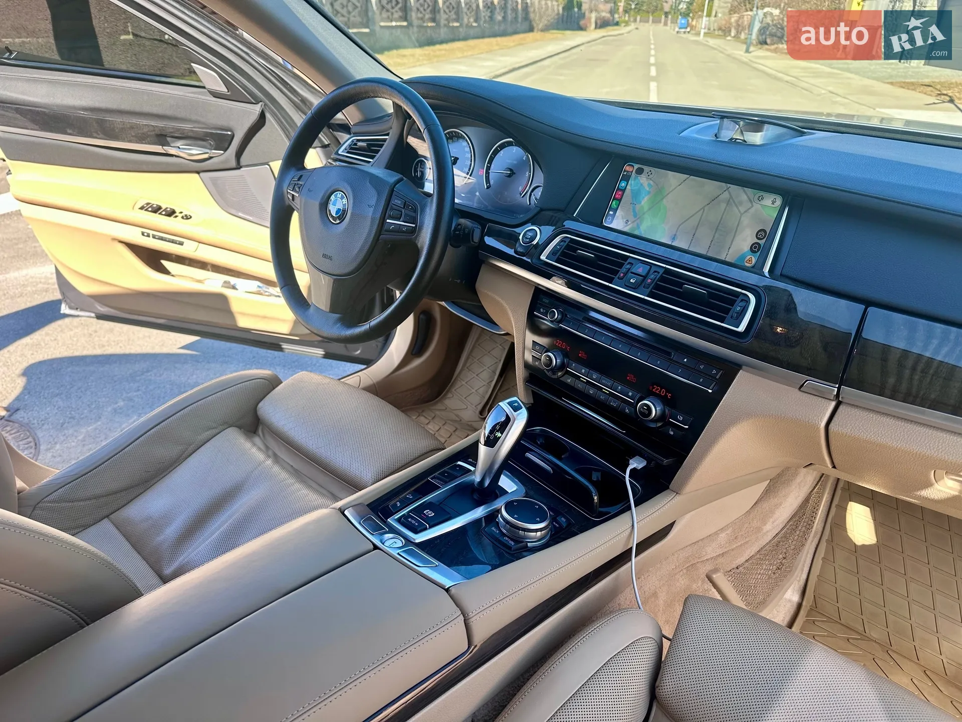 BMW 7 Series 2014 VIN WBAYC41090DZ77210 фото оголошення 9 з 15