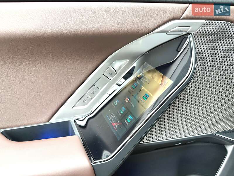 Седан BMW 7 Series 2023 в Киеве фото 29 Седан BMW 7 Series 2023 в Киеве