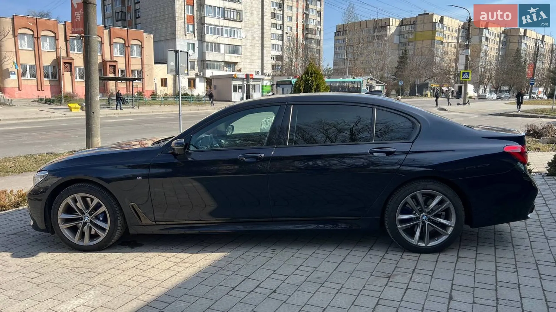 2017 BMW 7er - мініатюра 4