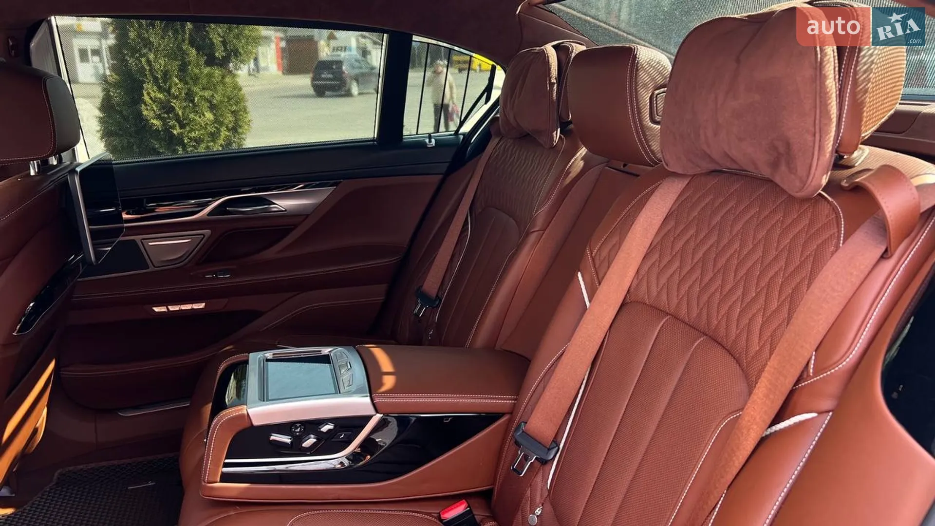 2017 BMW 7er - мініатюра 32