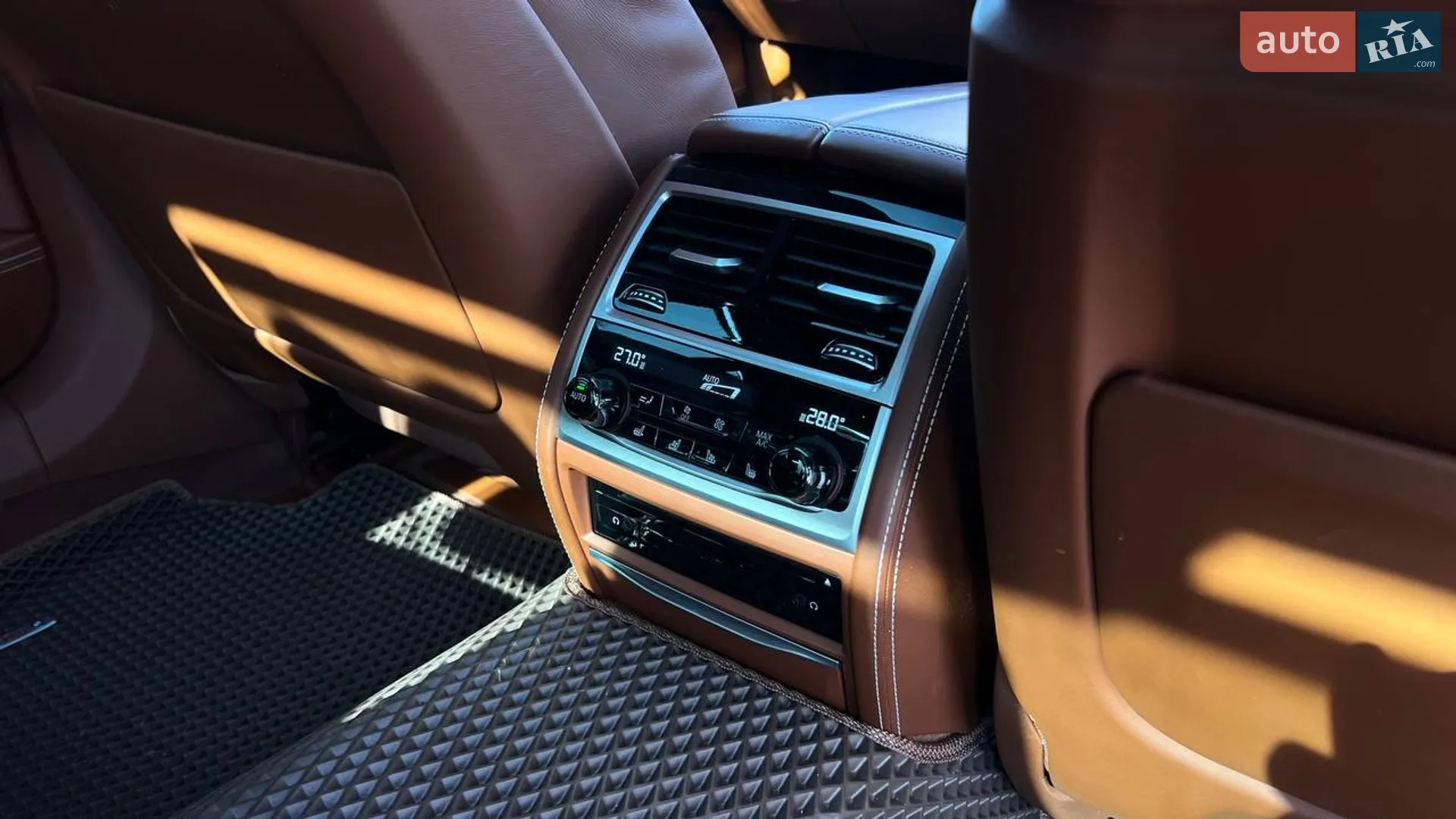 2017 BMW 7er - мініатюра 40