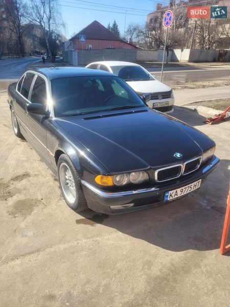 BMW 7 Series 2001
