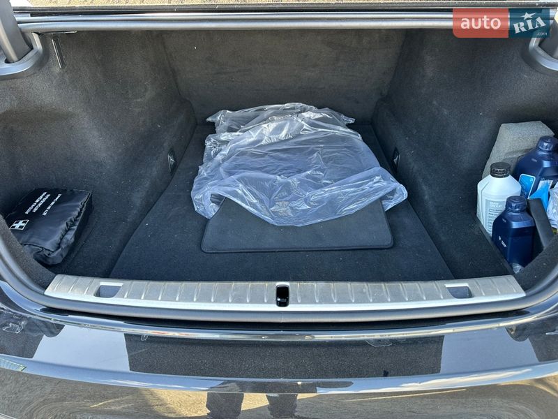 Седан BMW 7 Series 2019 в Киеве