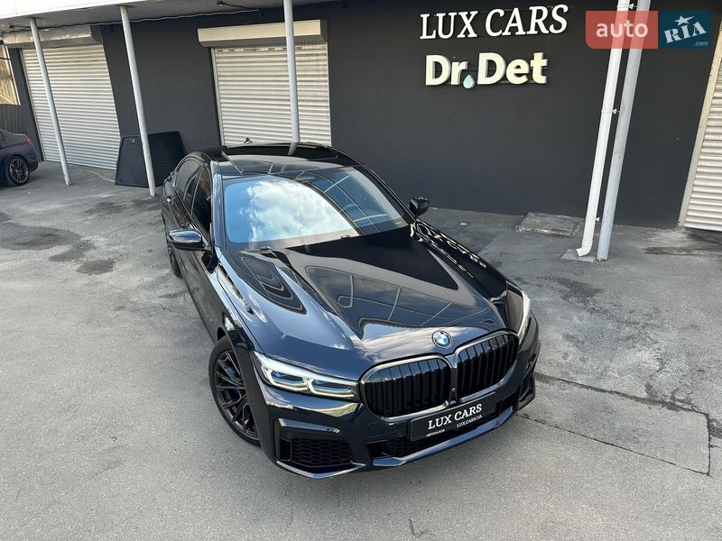 Седан BMW 7 Series 2021 в Киеве