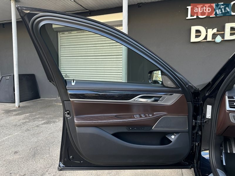 Седан BMW 7 Series 2021 в Киеве