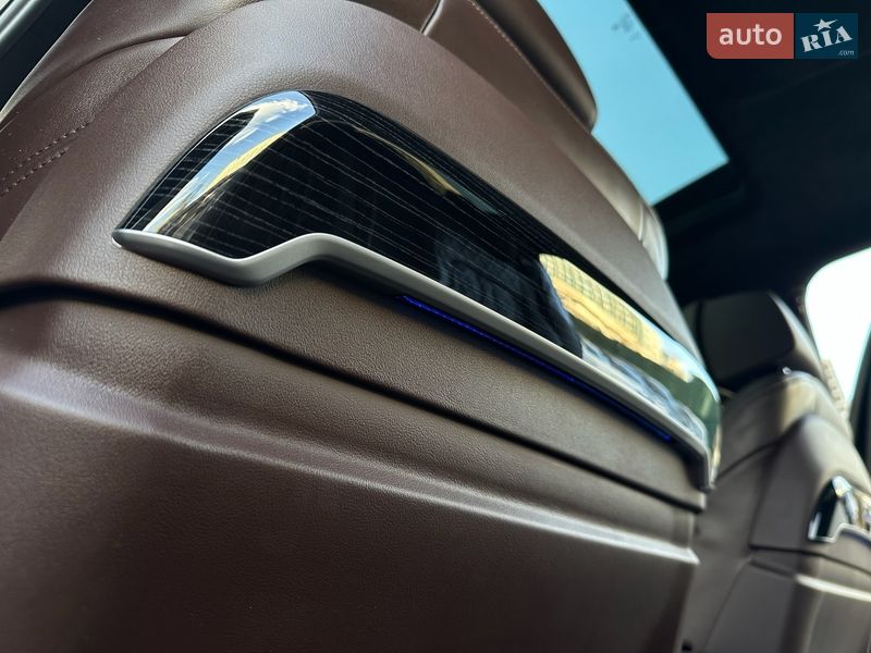 Седан BMW 7 Series 2021 в Киеве