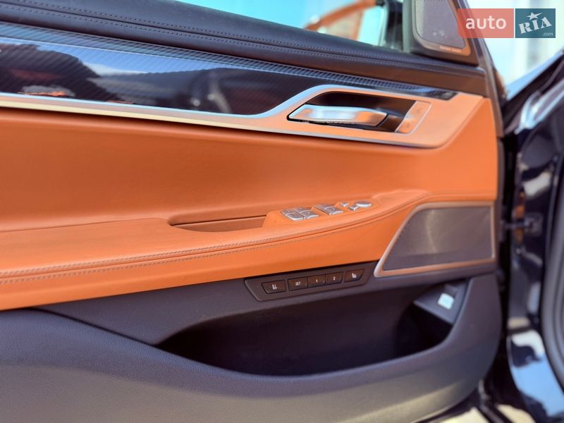 Седан BMW 7 Series 2019 в Киеве