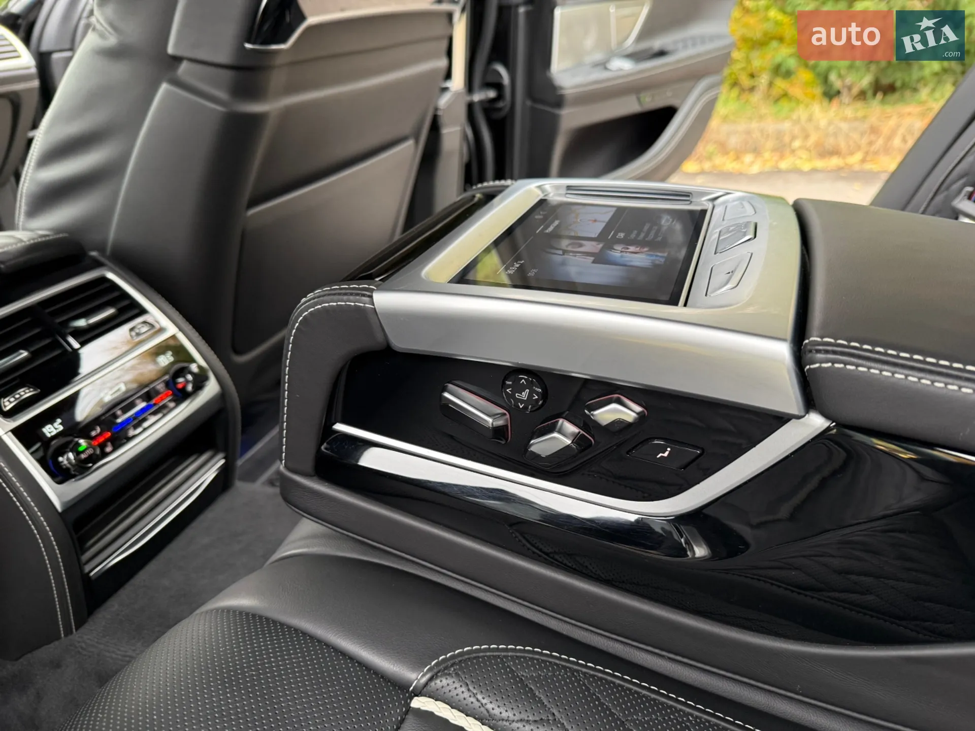 2019 BMW 7er - мініатюра 117