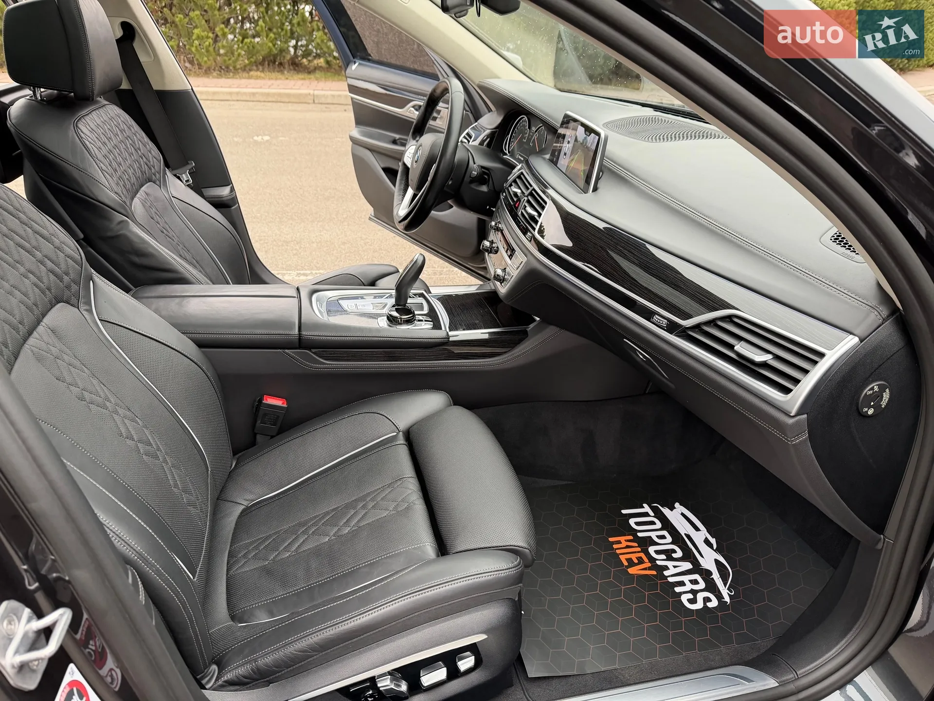 2016 BMW 7er - мініатюра 38