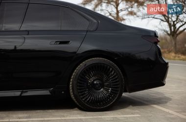 Седан BMW 7 Series 2025 в Ужгороде