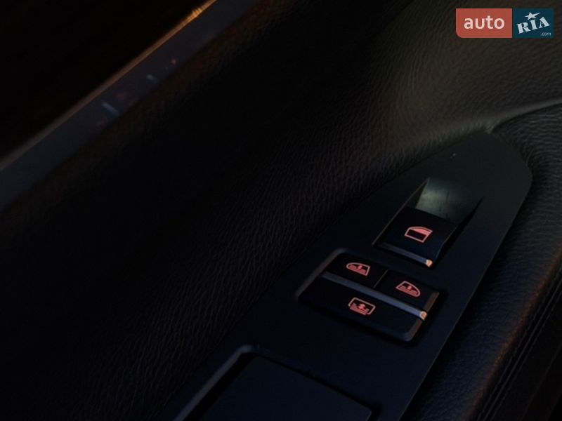 Седан BMW 7 Series 2011 в Ковелі