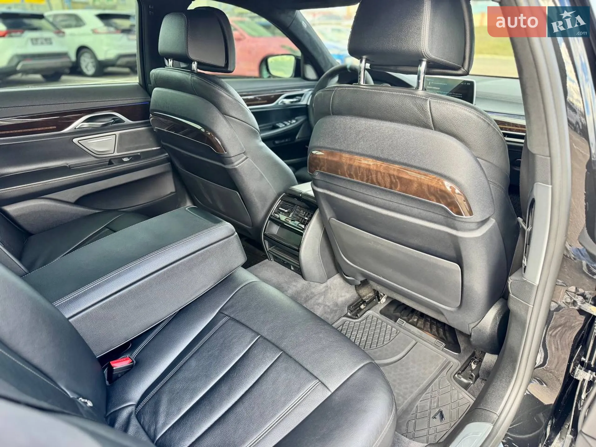 2016 BMW 7er - мініатюра 42