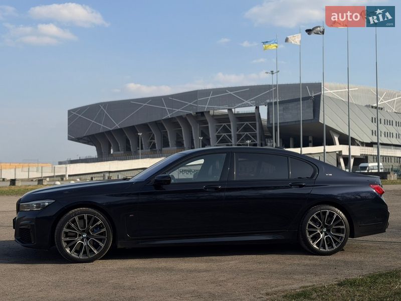 Седан BMW 7 Series 2022 в Львове фото 3 Седан BMW 7 Series 2022 в Львове