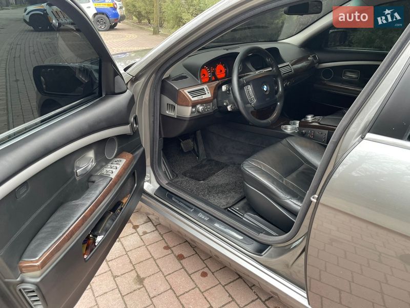 Седан BMW 7 Series 2006 в Запоріжжі