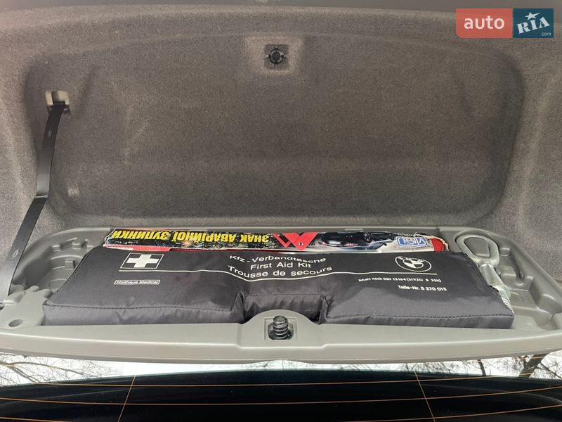 Седан BMW 7 Series 2006 в Запоріжжі