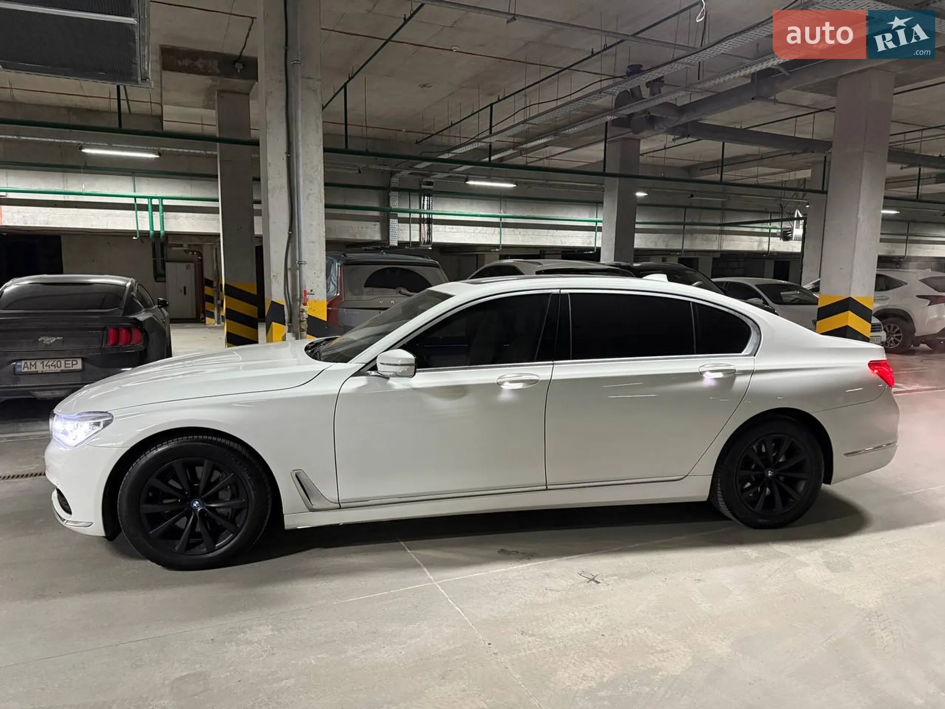2015 BMW 7er - мініатюра 8