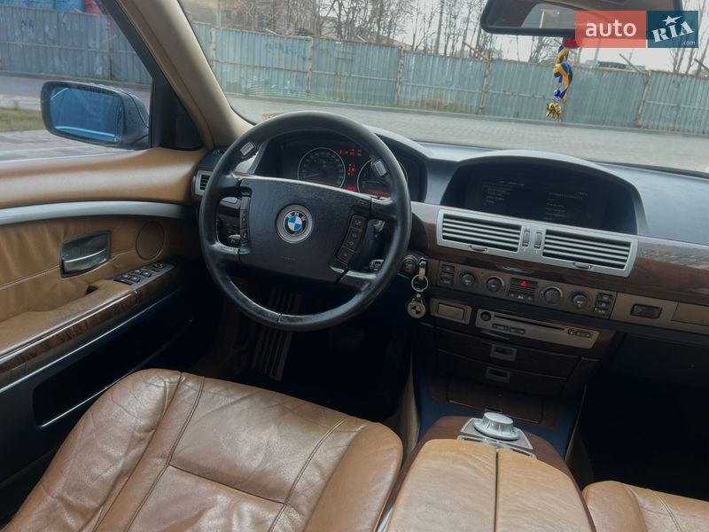 Седан BMW 7 Series 2003 в Одессе