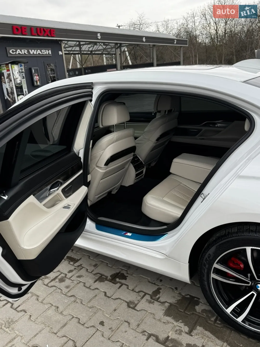 2016 BMW 7er - мініатюра 18