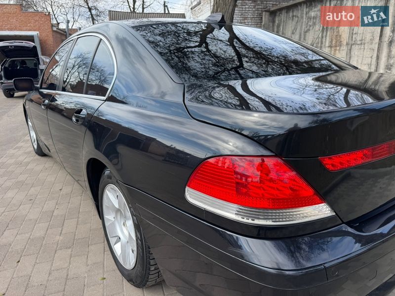 Седан BMW 7 Series 2004 в Лубнах