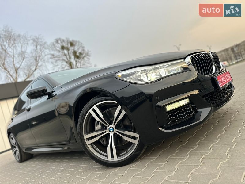 Седан BMW 7 Series 2017 в Нововолынске