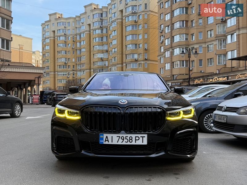 Седан BMW 7 Series 2018 в Киеве фото 10 Седан BMW 7 Series 2018 в Киеве