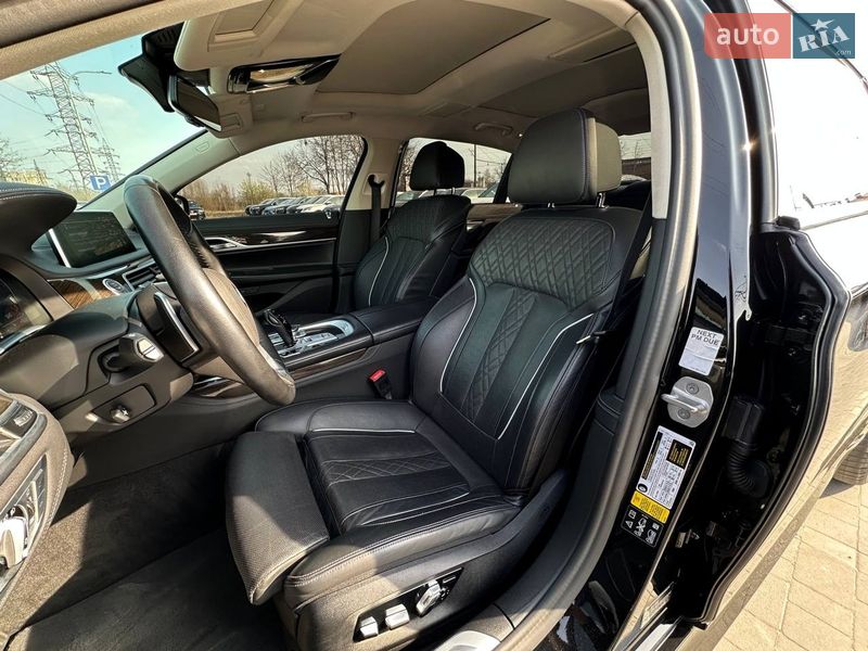 Седан BMW 7 Series 2021 в Львове фото 15 Седан BMW 7 Series 2021 в Львове