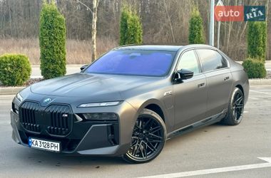 Седан BMW 7 Series 2024 в Києві