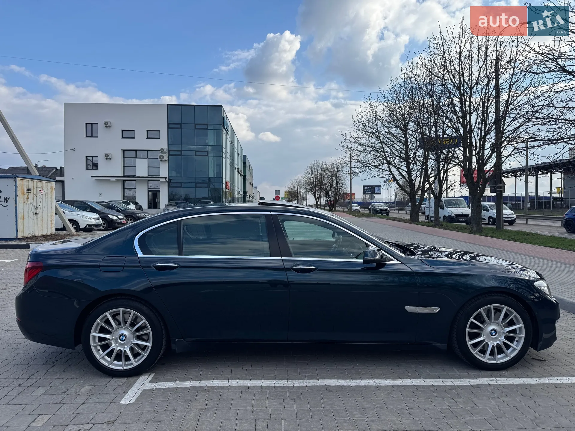 2013 BMW 7er - мініатюра 11
