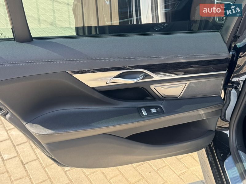 Седан BMW 7 Series 2019 в Ковеле фото 19 Седан BMW 7 Series 2019 в Ковеле