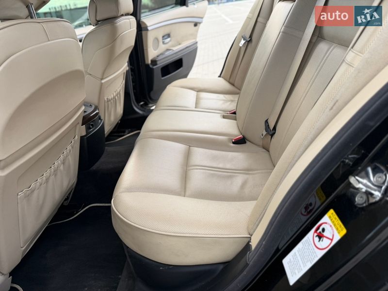 Седан BMW 7 Series 2006 в Одессе