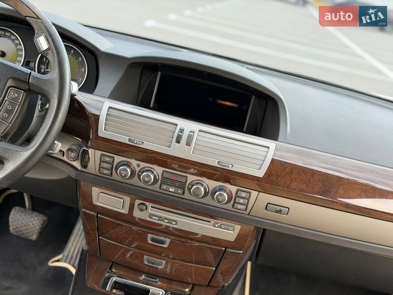 Седан BMW 7 Series 2006 в Одессе