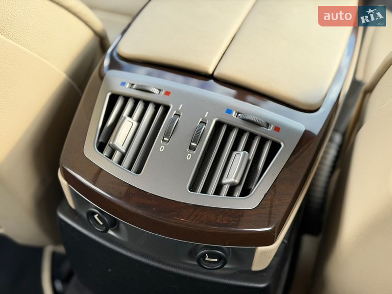 Седан BMW 7 Series 2006 в Одессе