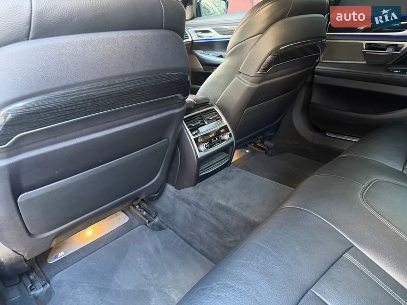 Седан BMW 7 Series 2019 в Львові фото 28 Седан BMW 7 Series 2019 в Львові