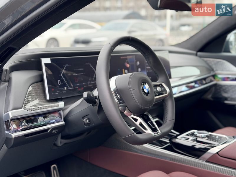 Седан BMW 7 Series 2025 в Києві