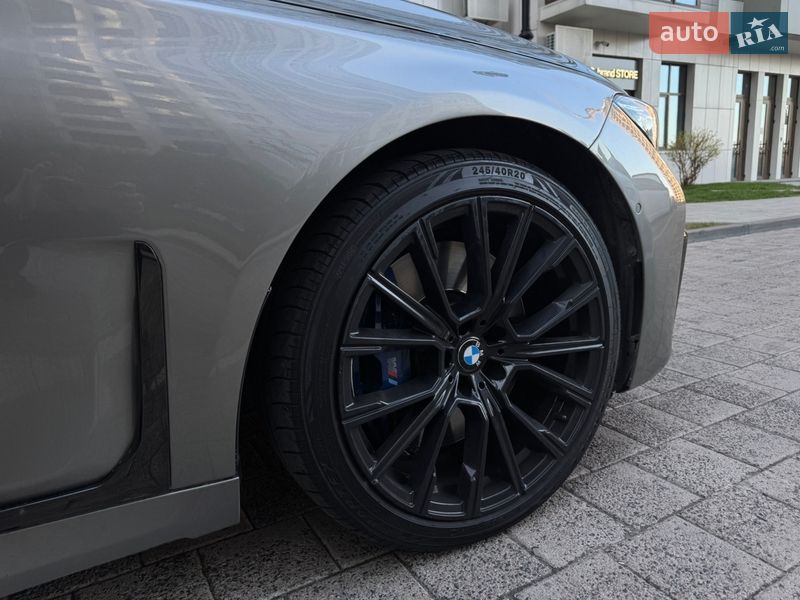 Седан BMW 7 Series 2019 в Києві