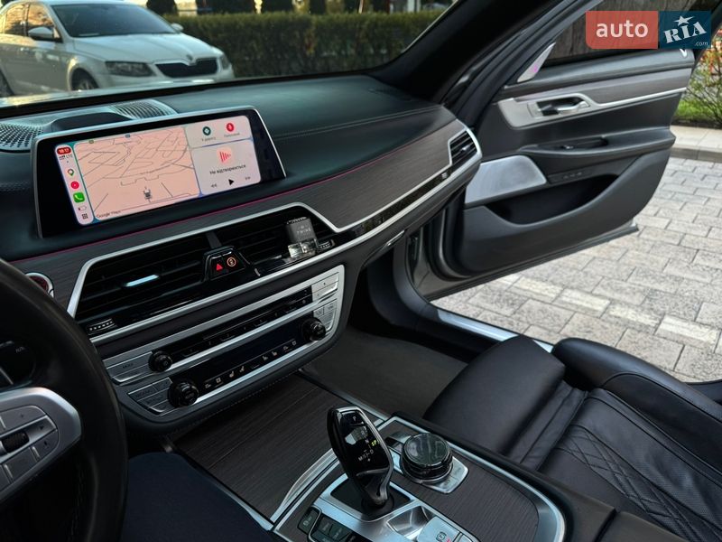 Седан BMW 7 Series 2019 в Києві