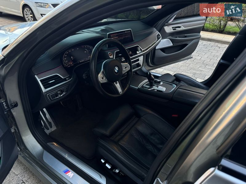Седан BMW 7 Series 2019 в Києві