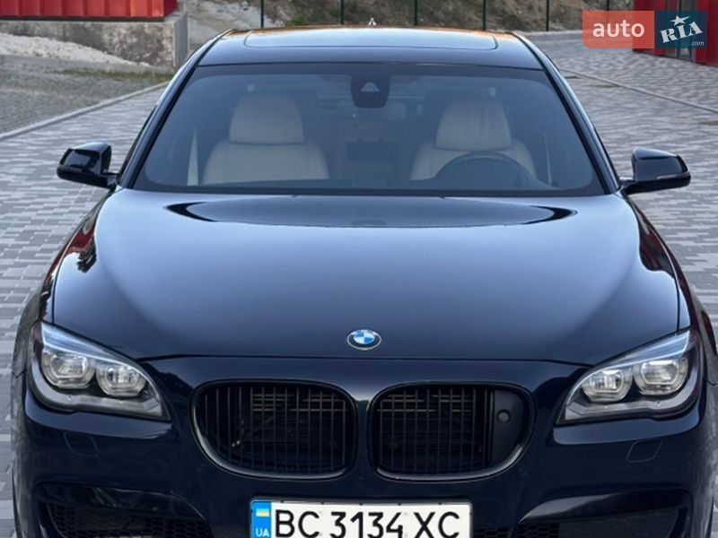 Седан BMW 7 Series 2013 в Львові
