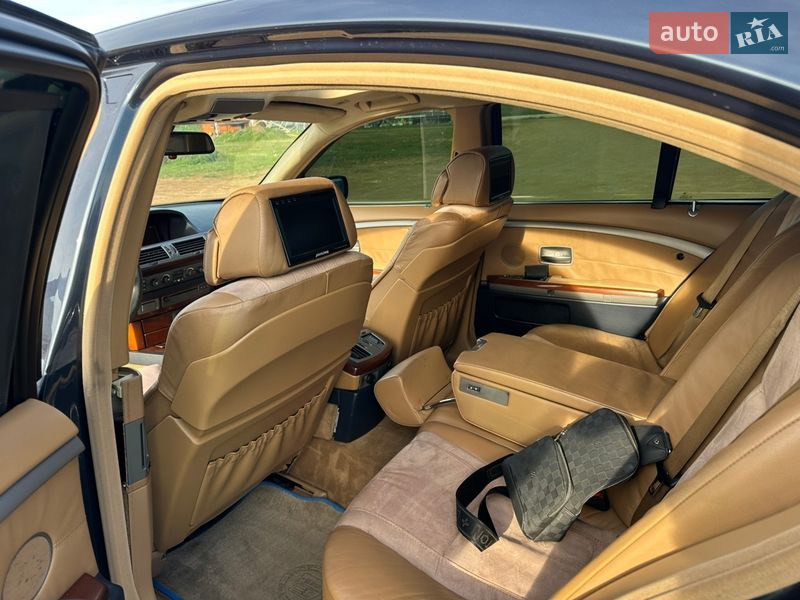 Седан BMW 7 Series 2001 в Одессе