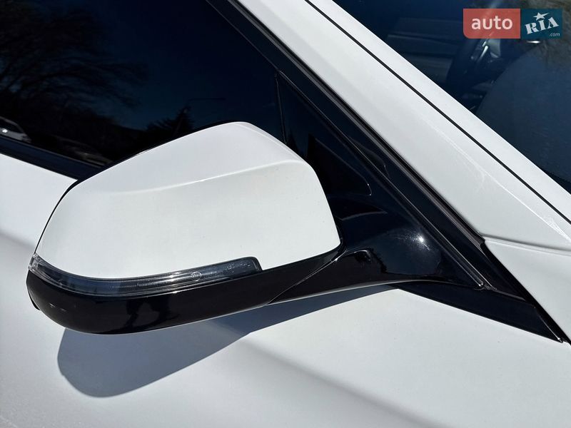 Седан BMW 7 Series 2014 в Запоріжжі