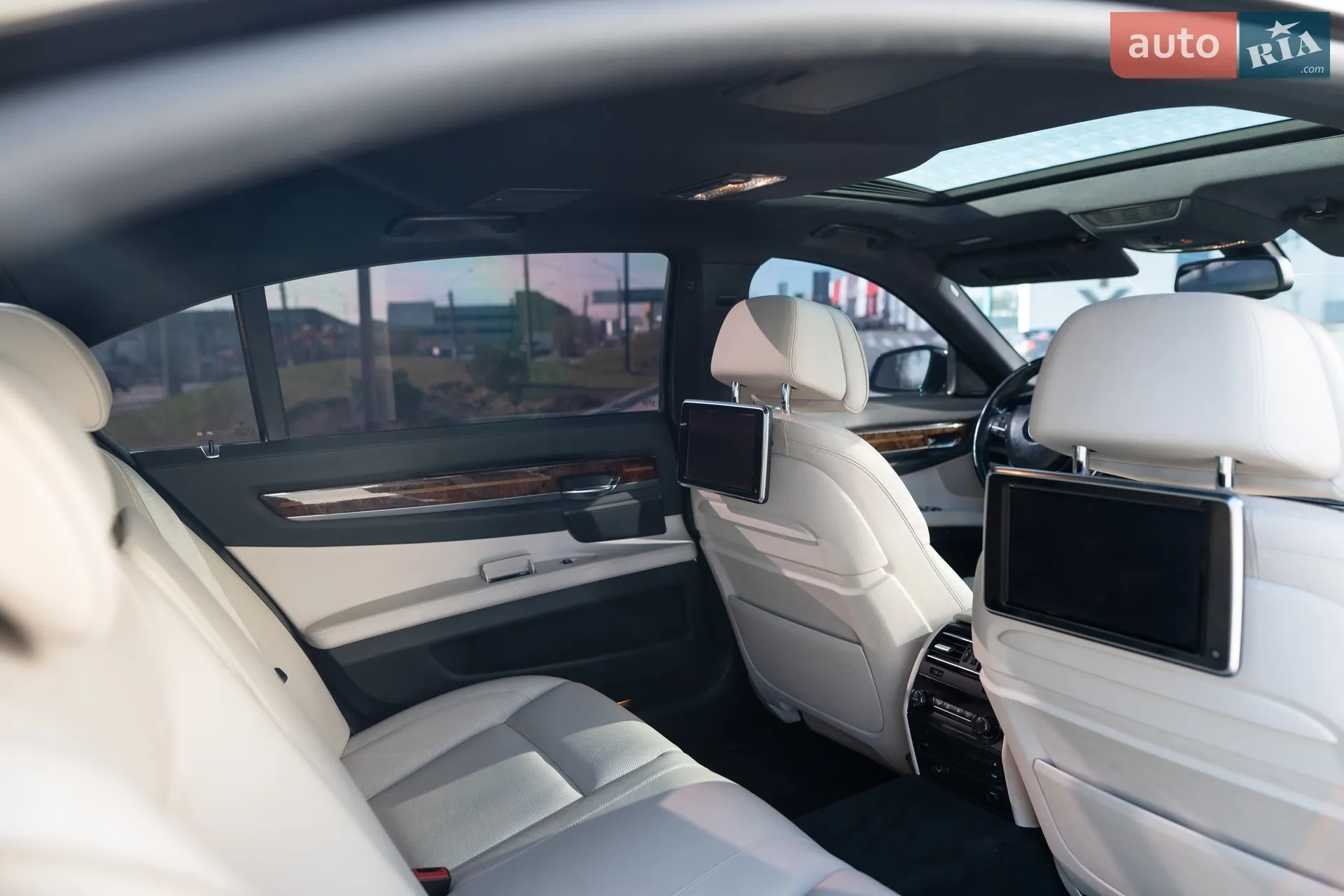 2013 BMW 7er - мініатюра 12
