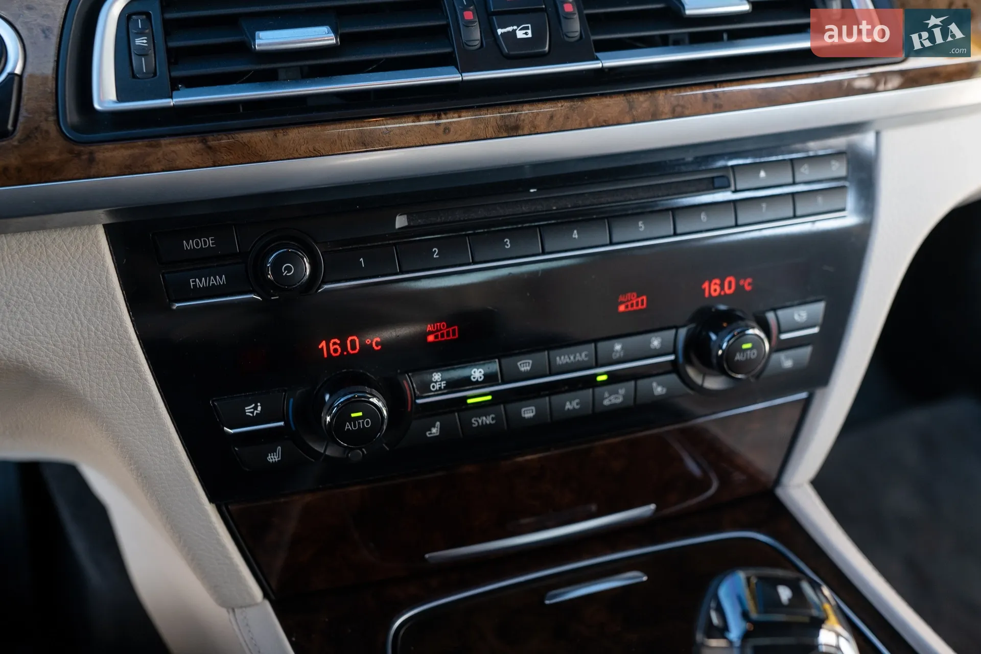 2013 BMW 7er - мініатюра 23
