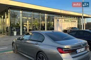 Седан BMW 7 Series 2022 в Івано-Франківську
