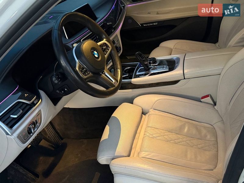 Седан BMW 7 Series 2018 в Києві