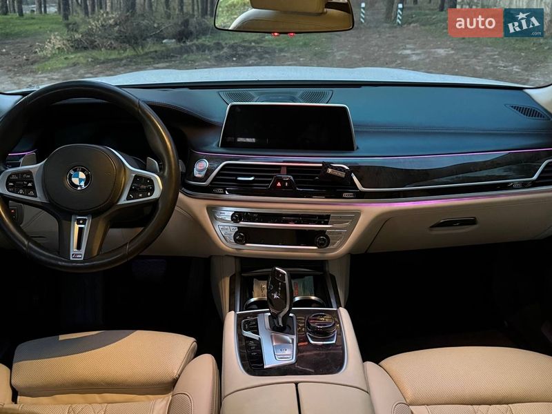 Седан BMW 7 Series 2018 в Києві