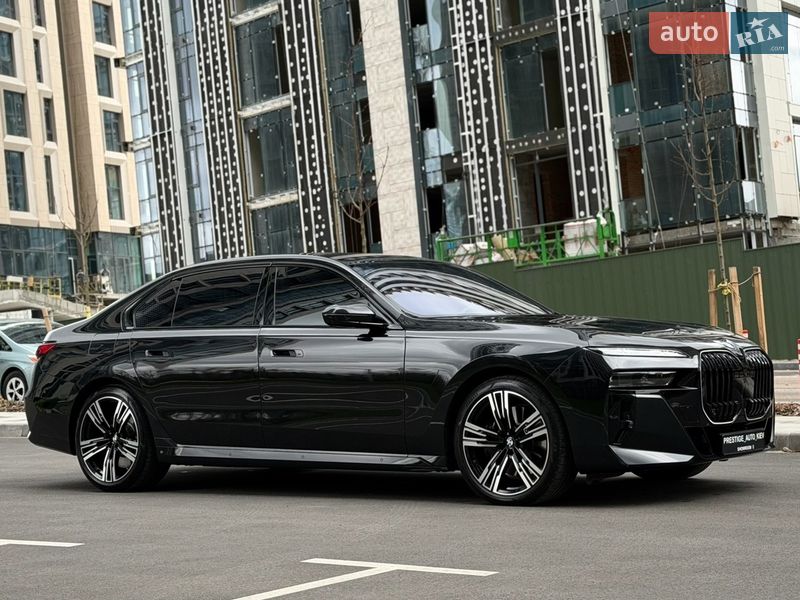 Седан BMW 7 Series 2024 в Києві