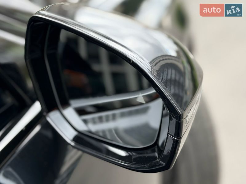 Седан BMW 7 Series 2024 в Києві