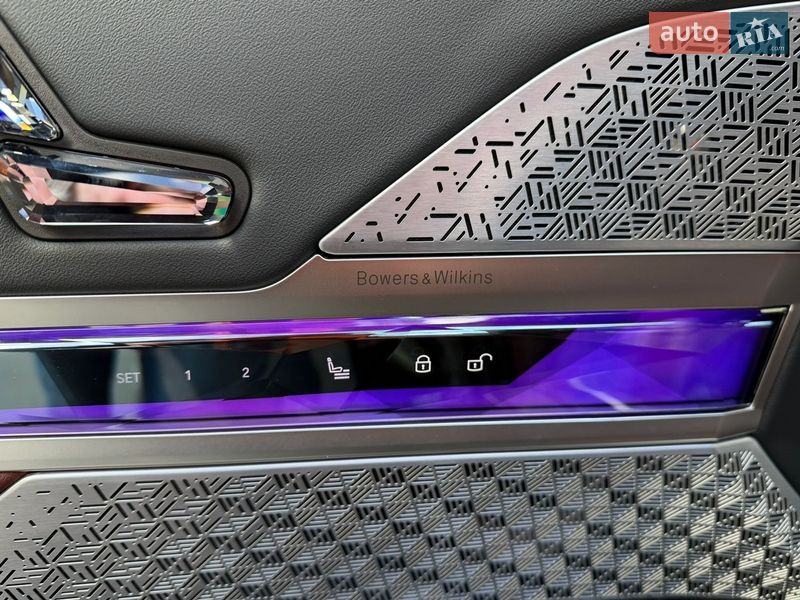 Седан BMW 7 Series 2024 в Києві