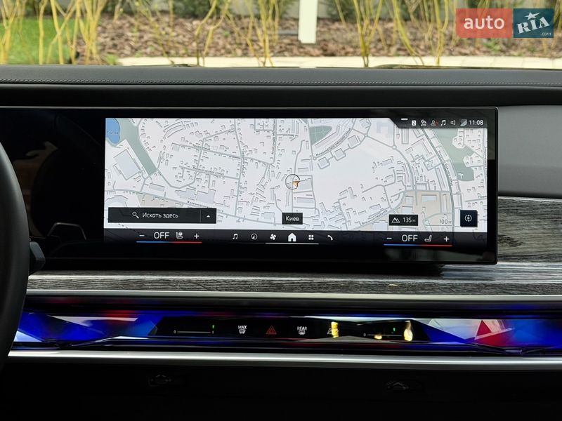 Седан BMW 7 Series 2024 в Києві