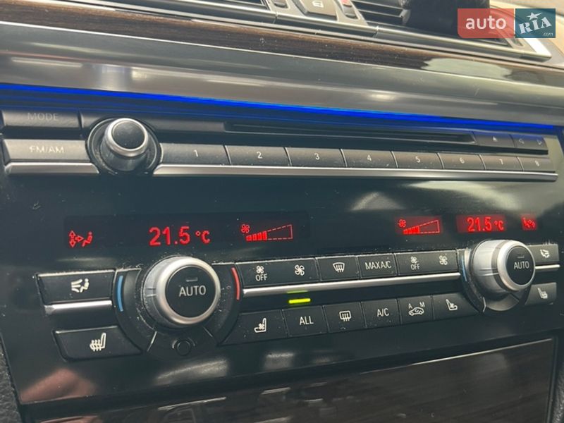 Седан BMW 7 Series 2010 в Ивано-Франковске